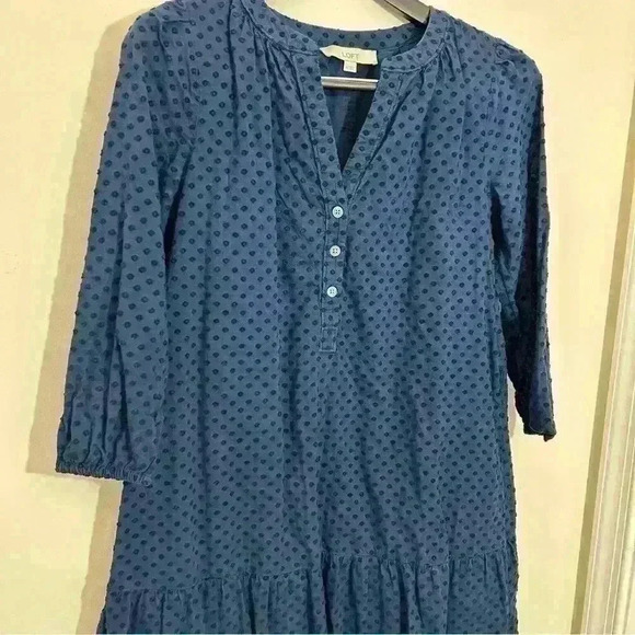 LOFT Navy Blue Dress Textured Dot Ruffle Hem Casual 3/4 Sleeve Size XS - Picture 4 of 9